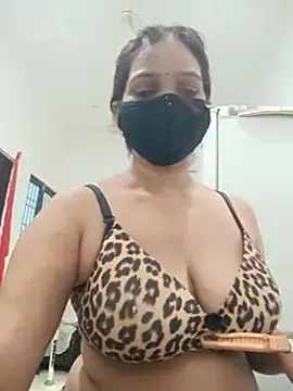 Stripchat Live Sex Cam of risky_women