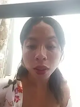 Stripchat Free Porn Cam of Super_Hot_BunnyXX