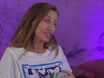 Stripchat Free Porn Cam of YamiraKim