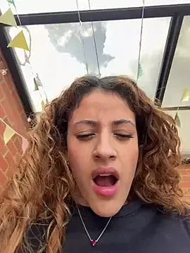 Stripchat Sex Cam of alana15