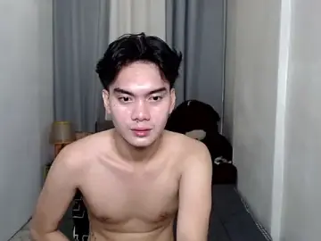 Stripchat Adult Webcam of asian_cale