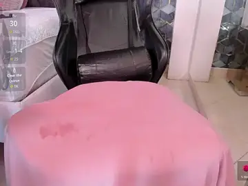 Stripchat Free Live Porn of emily_parks666