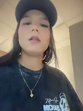 Stripchat Live Porn of CherrySmirkXXX