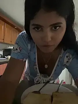 Stripchat Watch Live Sex Cams of Zoe_rousse01