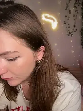 Stripchat Free Live Porn of -Meowy-