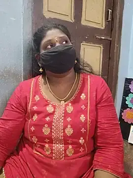Stripchat Nude Webcam of tharigasree