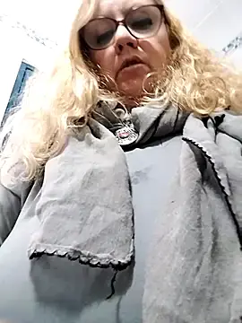Stripchat Free Porn Cam of JennyInVegas