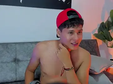 Stripchat Live Sex Cam of Rayden_Boy