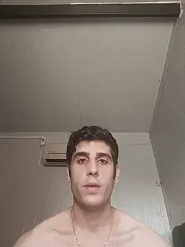 Stripchat Watch Live Sex Cams of arenn1997