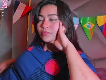 Stripchat Live Sex Cam of KimDevinne