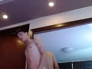 Stripchat Best Webcam of Nicolass_23