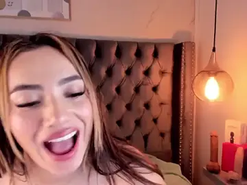 Stripchat Live Sex Cam of Kim_Blane