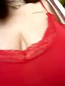 Stripchat Sex Cam of MommmyYummy