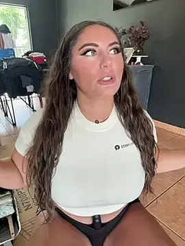 Stripchat Sex Chat of lovely_beast