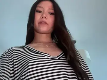 Stripchat Watch Live Sex Cams of luvvivii