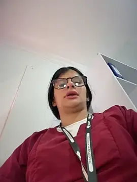 Stripchat Free Porn Cam of Mia_Alanna