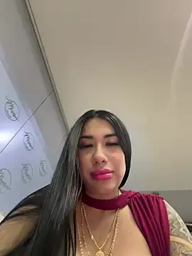 Stripchat Live Sex Cam of kiim_taaylor