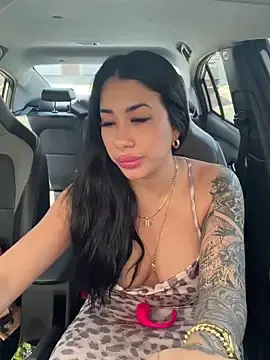 Stripchat Live Sex of kiim_taaylor