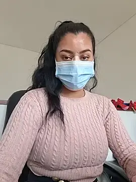 Stripchat Sex Cam of Luianna