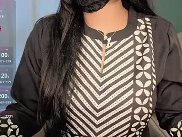 Stripchat Live Porn of LushRitu