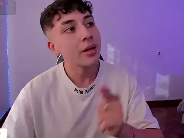 Stripchat Watch Live Sex Cams of OLIVER_K
