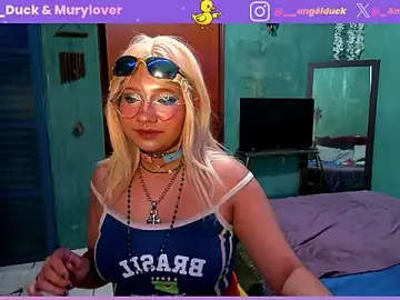Stripchat Free Live Porn of Angel_Duck