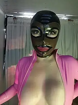 Stripchat Live Porn of LatexDevil_Blondie