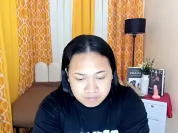 Stripchat Live Sex Cam of BigCockLexie