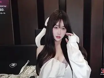 Stripchat Free Porn Cam of Aurora_-77