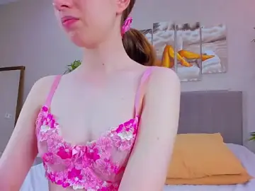 Stripchat Sex Cam of Camilla_Kelly