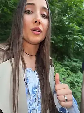 Stripchat Sex Cam of ICrazyOneIRL