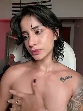 Stripchat Best Webcam of Ale_Lewis