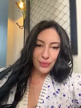 Stripchat Watch Live Sex Cams of AdinaKan