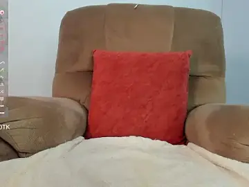 Stripchat Private Sex Chat of selfsuckqueen_