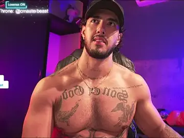Stripchat Free Porn Cam of JACOB_MARTINS