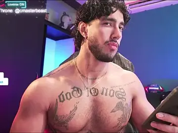 Stripchat Free Live Porn of JACOB_MARTINS