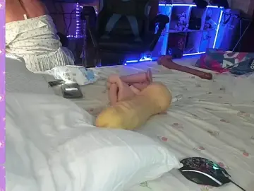 Stripchat Adult Webcams of 92yourbitch922
