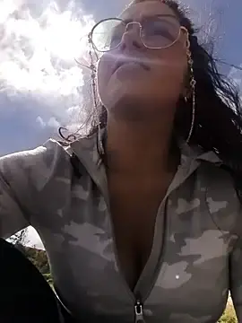 Stripchat Free Live Porn of ALEJA__22
