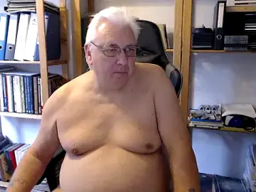 Stripchat Free Live Porn of SchwanzhureXXL