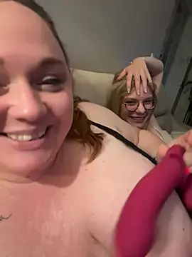 Stripchat Live Sex Cam of Tommy_Hilficker