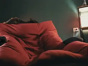 Stripchat Live Sex Cam of TechnoJesus