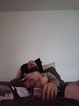 Stripchat Watch Live Sex Cams of Beardedtattood