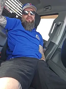 Stripchat Sex Chat of Beardedtattood