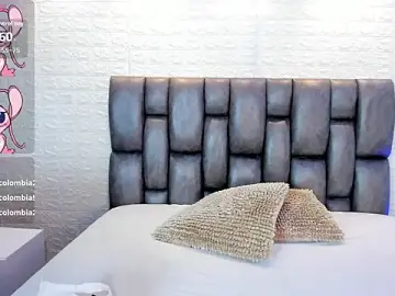 Stripchat Free Porn Cam of Caroline_Millerr