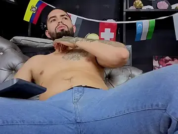 Stripchat Private Sex Chat of matteosantos