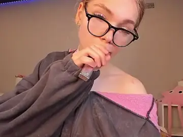 Stripchat Free Live Porn of Blondy_Fina