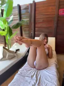 Stripchat Best Webcam of SugarLily24