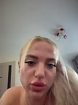 Stripchat Free Porn Cam of pinkstar_