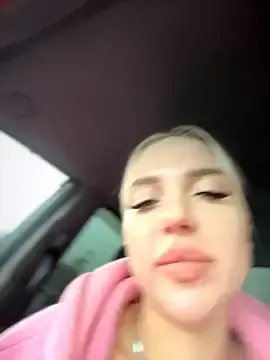 Stripchat Live Sex Cam of pinkstar_