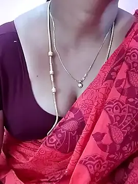 Stripchat Free Porn Cam of Tamil_Hot_Kulfi
